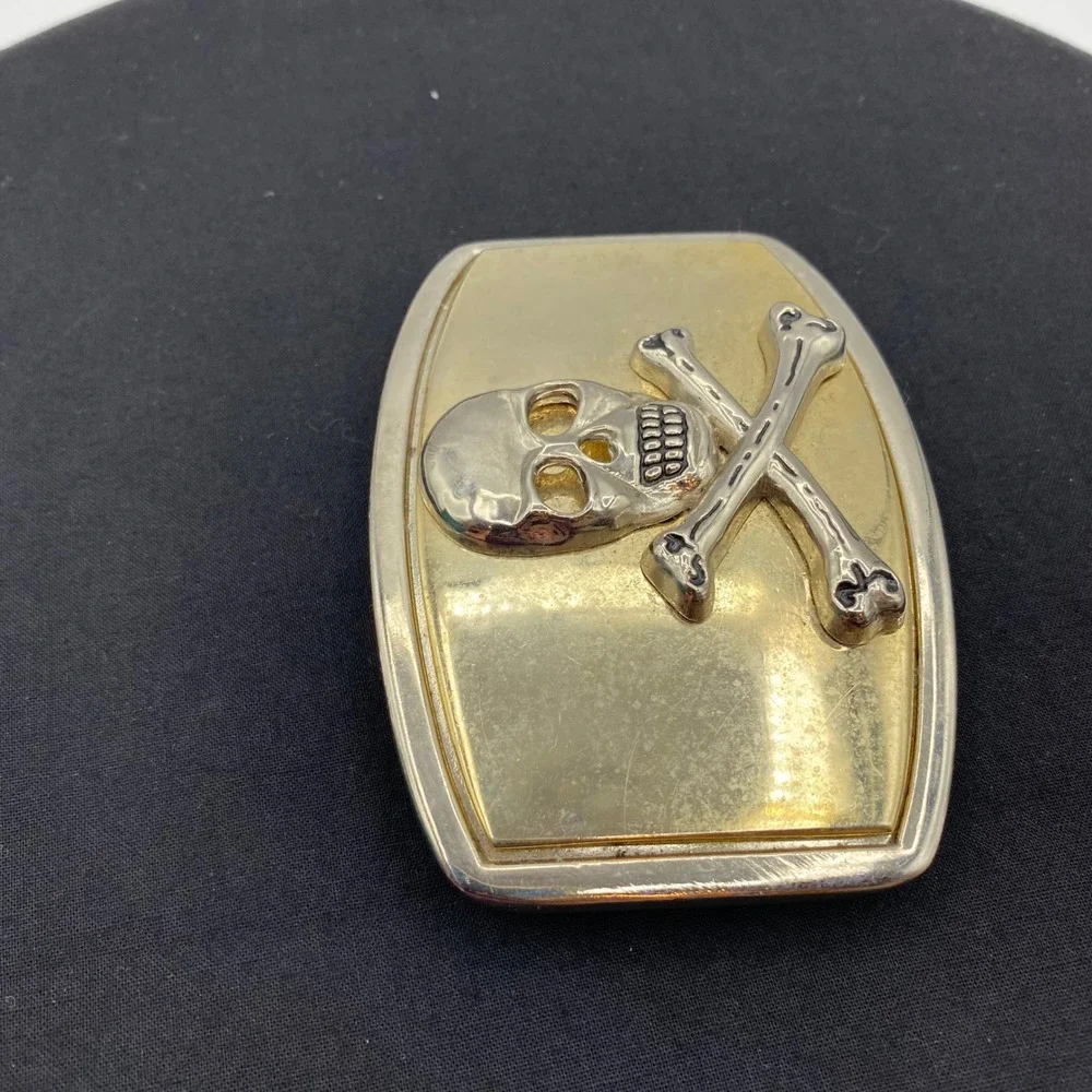 Skull Crossbones Belt Buckle Gold Silver Two-Tone Metal Biker Rock Edge Punk Y2K